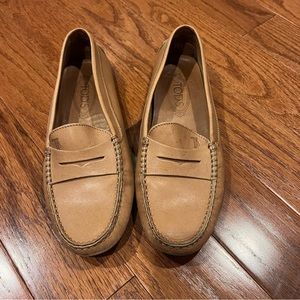 Tod’s Gommino Loafers 39.5